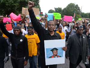 Дарон Асемоглу и Џејмс Робинсон: Шта се догодило у Фергусону? (5)