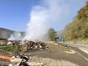 Какав нам је ваздух ако Србија има око 3. 000 дивљих депонија које зачас плану
