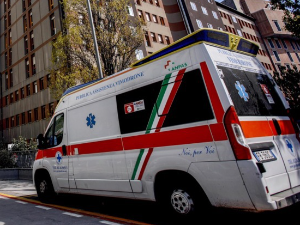 Урушио се плафон на свадби у Италији, десетине повређене