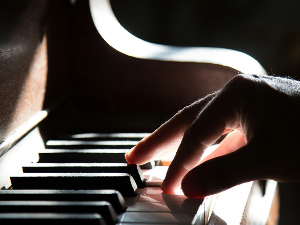 Простори пијанизма