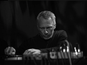 Звук испод – Специјал о Томасу Петеру