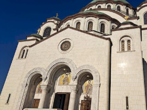 Светосавска капа и „устав” Немањића