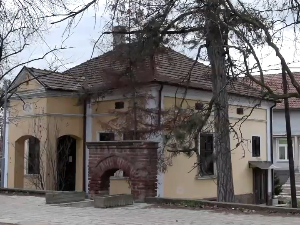 Богат књижни фонд библиотеке у Великој Дренови