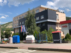 Кокаин у згради Општине Лепосавић – истрага против заменице председника