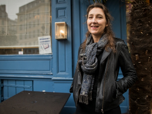 Мари Дарјесек: Бити овде, дивно је (6)