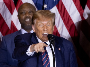 Трамп: Русија треба да нападне све чланице НАТО-а које не плаћају чланарину