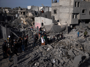 Хамас: У ваздушним нападима ИДФ-а убијена још три таоца; Хути напали амерички брод у Црвеном мору