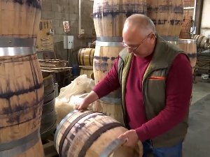 Чувар традиције: Има ли посла за јединог пинтера у врањском крају 