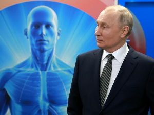 Путин: Близу смо развоја вакцине против рака