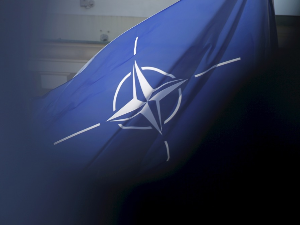 Западни Балкан тема НАТО самита - Црна Гора спремна да унапреди војну сарадњу са Србијом