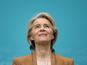 Фон дер Лајенова најавила кандидатуру за други мандат на челу Европске комисије