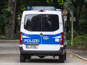 Инцидент у Вуперталу – ђаци се забарикадирали, ученик наводно напао другове ножем