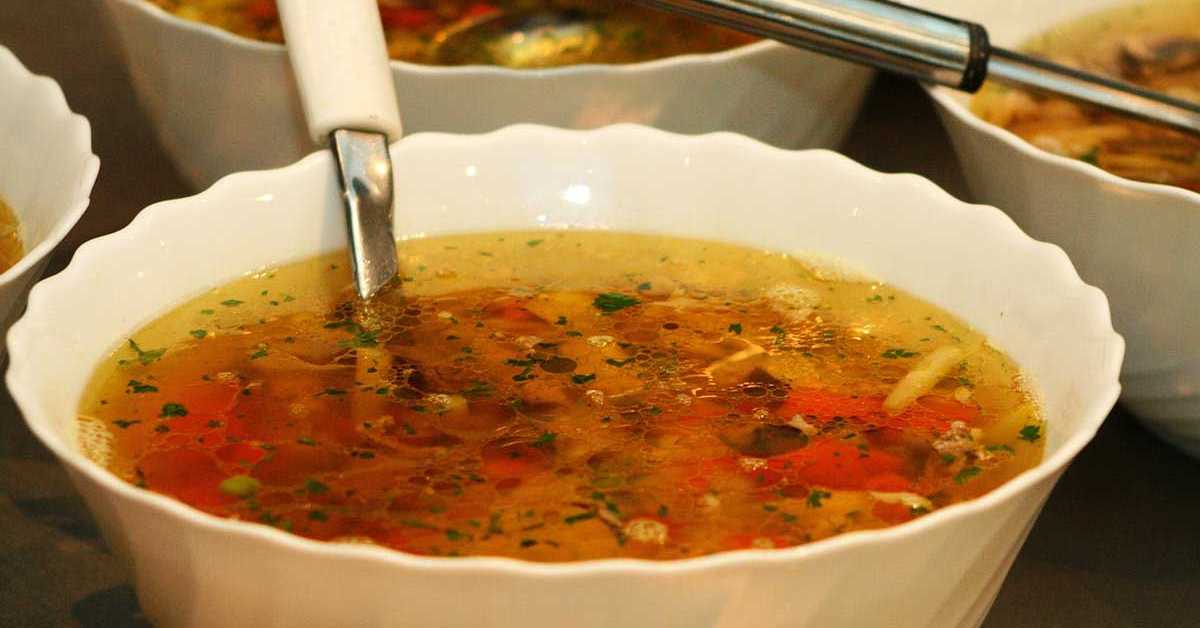 Да ли је здраво јести врућу супу