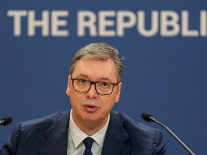 Вучић: Отпор резолуцији о Сребреници у УН све већи, наша борба траје и неће бити лака