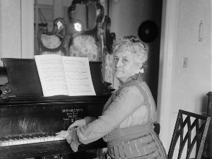 Простори пијанизма – Тереза Карењо