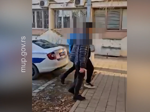 Ухапшен због сумње да је неовлашћено објавио филм "Недеља" на интернету