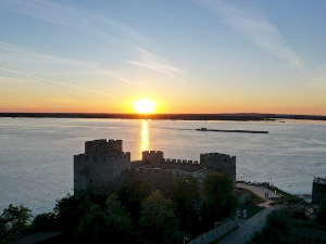 Квадратура круга - Летопис Рамске тврђаве и првог српског вампира