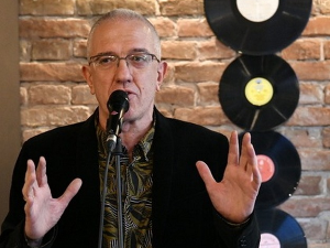 Дејан Цукић – Оде понедељак!