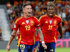 Шпанија и Португалија оверили прва места, Хрватска са друге позиције до четвртфинала