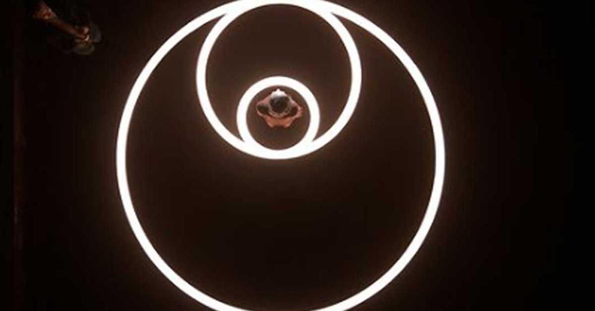 Проблем три тела, 2/30  