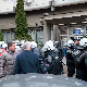 Опозициони политичари на неколико сати блокирали зграду Полицијске управе у Новом Саду