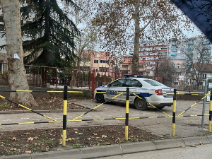 Основац унео пластични пиштољ у школу у Нишу, полиција утврђује околности случаја