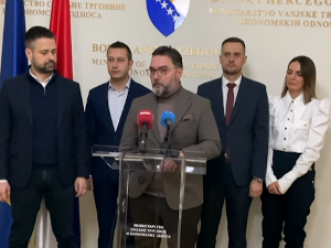 Срби у Савету министара БиХ неће присуствовати седници, због најављеног доласка Куртија