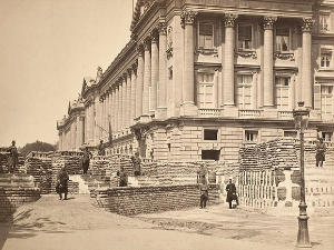 Кристин Рос: Комунални луксуз – Политички имагинаријум Париске комуне (5)