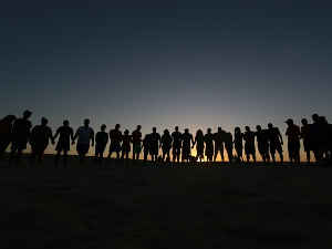 На путу до среће стоји будућност, шта младима недостаје