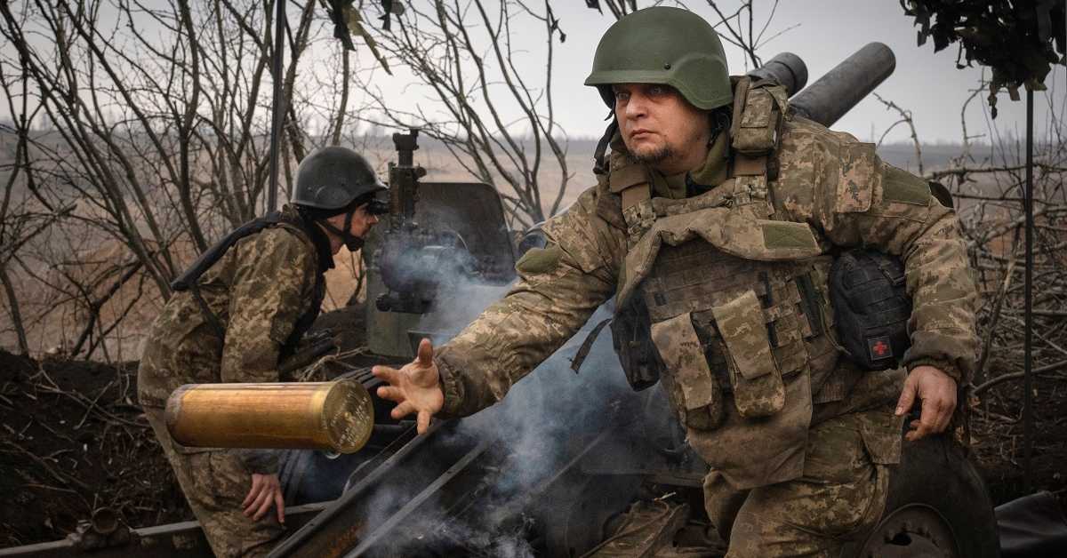 У руским нападима на Харков уништена термоелектрана; Кијев тврди да је погодио бродове "Јамал" и "Азов" на Криму