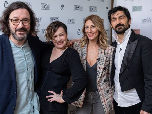 На вечери код Иване Петерс