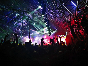 Фестивалска разгледница - Омладина 1977.