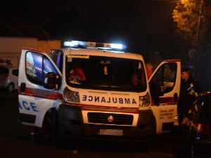 Мушкарац у Прешеву пуцао у жену која је бежала од њега, па извршио самоубиство