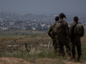 Ракетни напади из Газе и са положаја Хезболаха; Немачка и Аустрија позвале грађане да напусте Иран