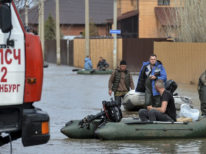 Ванредно у Курганској области у Русији, готово 1.000 кућа поплављено