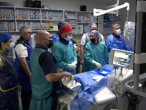 У Крагујевцу уградња срчане мини пумпе најтежим пацијентима