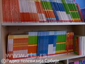 Бесплатни уџбеници за 96.000 ђака, министар Станковић објашњава ко ће их све добити