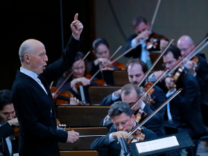 Нова дискографија