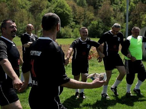 Шљива ранка и статива танка: Дерби од драгоцености, 4-5