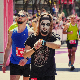 Фото-убод Београдског маратона - "металац" трчао потпуно маскиран