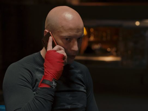 У клинчу, 11-30