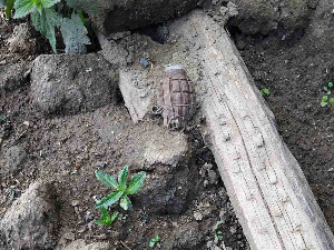 Канцеларија за КиМ:  Постављена ручна бомба у двориште српске породице, нови притисак