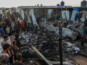 Напад на избеглички камп код Рафе, 45 погинулих; УН: Газа је пакао на земљи