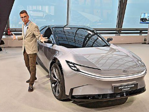 САТ -  Откривамо – када батерије, а кад водоник, замењују бензинце и дизелаше