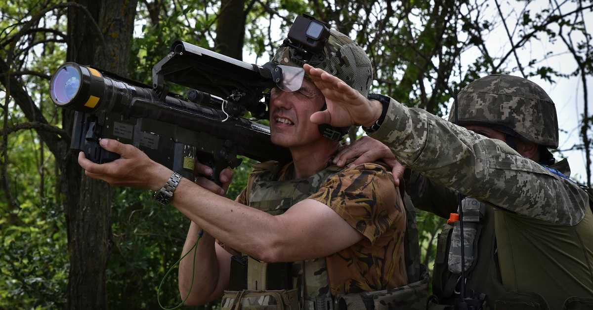 Кијев: Два цивила погинула у руским нападима на Никопољ; Шведска спрема Кијеву помоћ вредну 1,3 милијарде долара