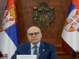 Вархељи честитао Вучевићу: Радујем се сарадњи на приступању Србије ЕУ