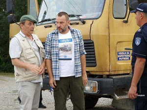 Камионџије д. о. о., 11-12 2С