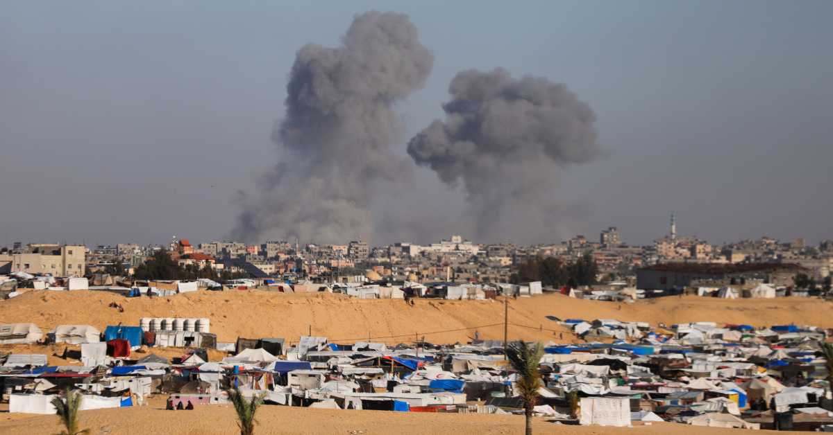 Србија упутила хуманитарну помоћ Гази, први авион слетео у Египат; Нетанјаху: Немамо избора осим да уништимо Хамас