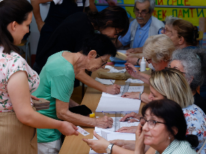 Избори за градске и општинске одборнике – излазност у Београду до 14.00 мања него 2023, у Новом Саду до 16 часова гласало 34,35, а у Нишу 34,21 одсто бирача
