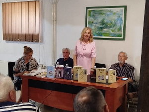 Издаваштво „Панорама – Јединство“: Национална одговорност и борба за очување језика, писма и културе